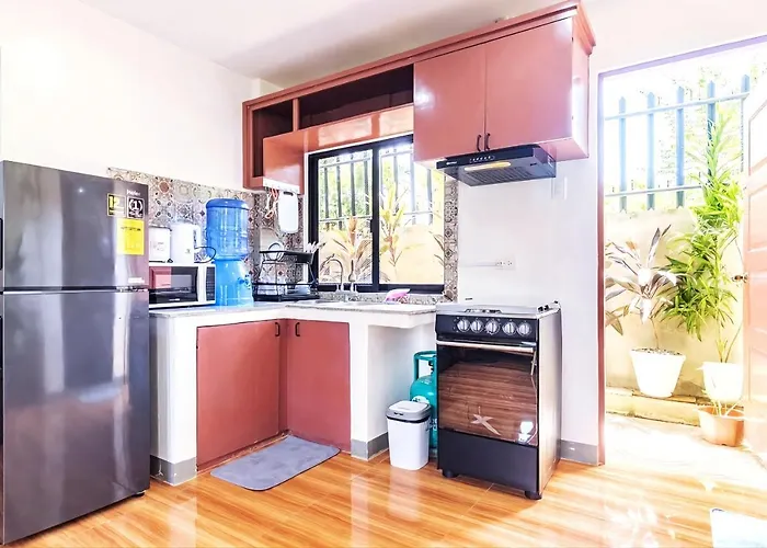 2 Bedroom ~ 5 Minutes To Grand Mall Liloan
