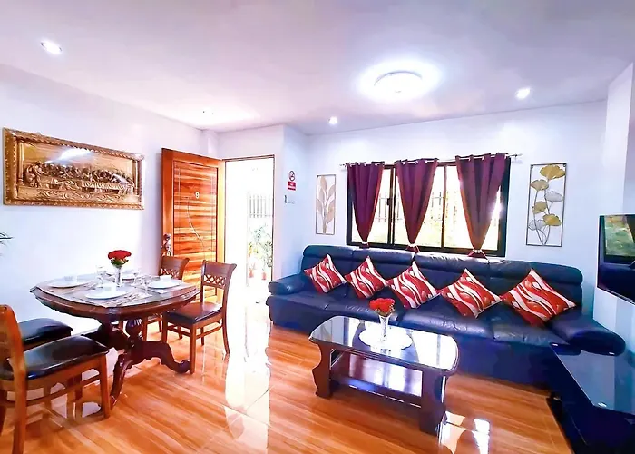 2 Bedroom ~ 5 Minutes To Grand Mall